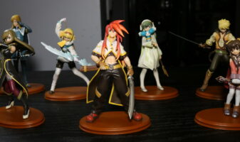 Tales of Abyss coin-grade figurines set